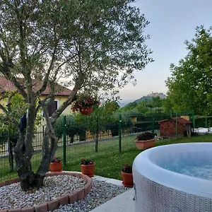 Teta San , Motovun Croazia