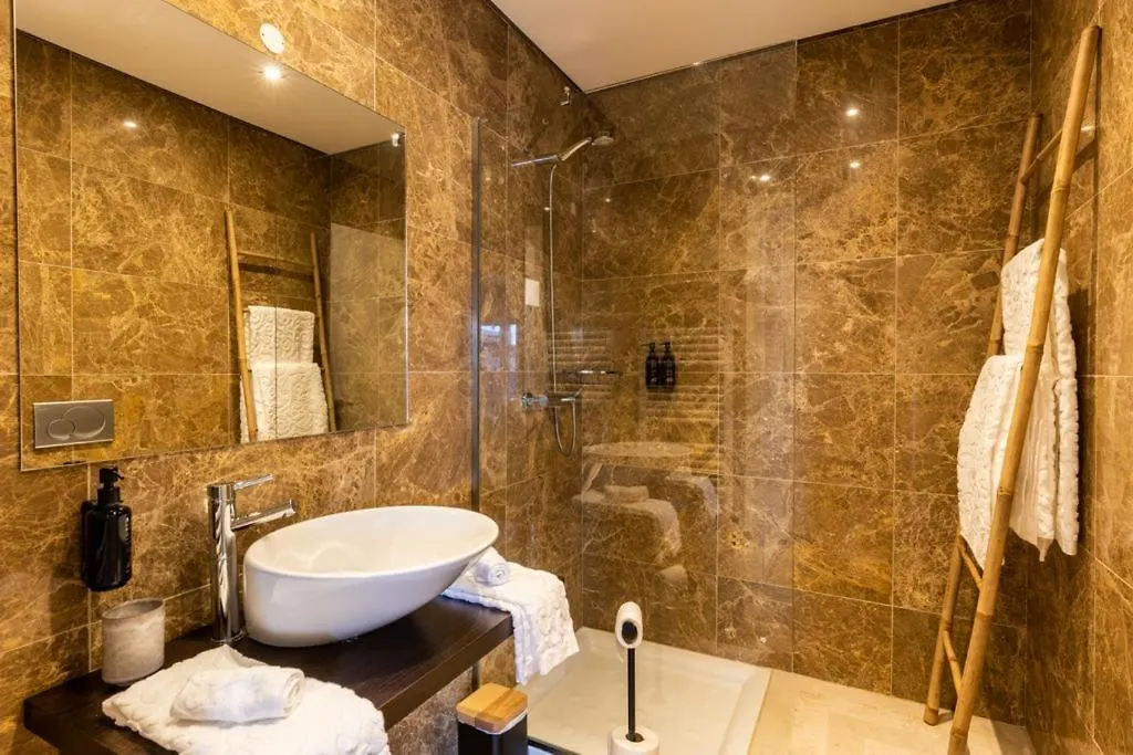 Fab'S House Bed & Breakfast Faro Portekiz